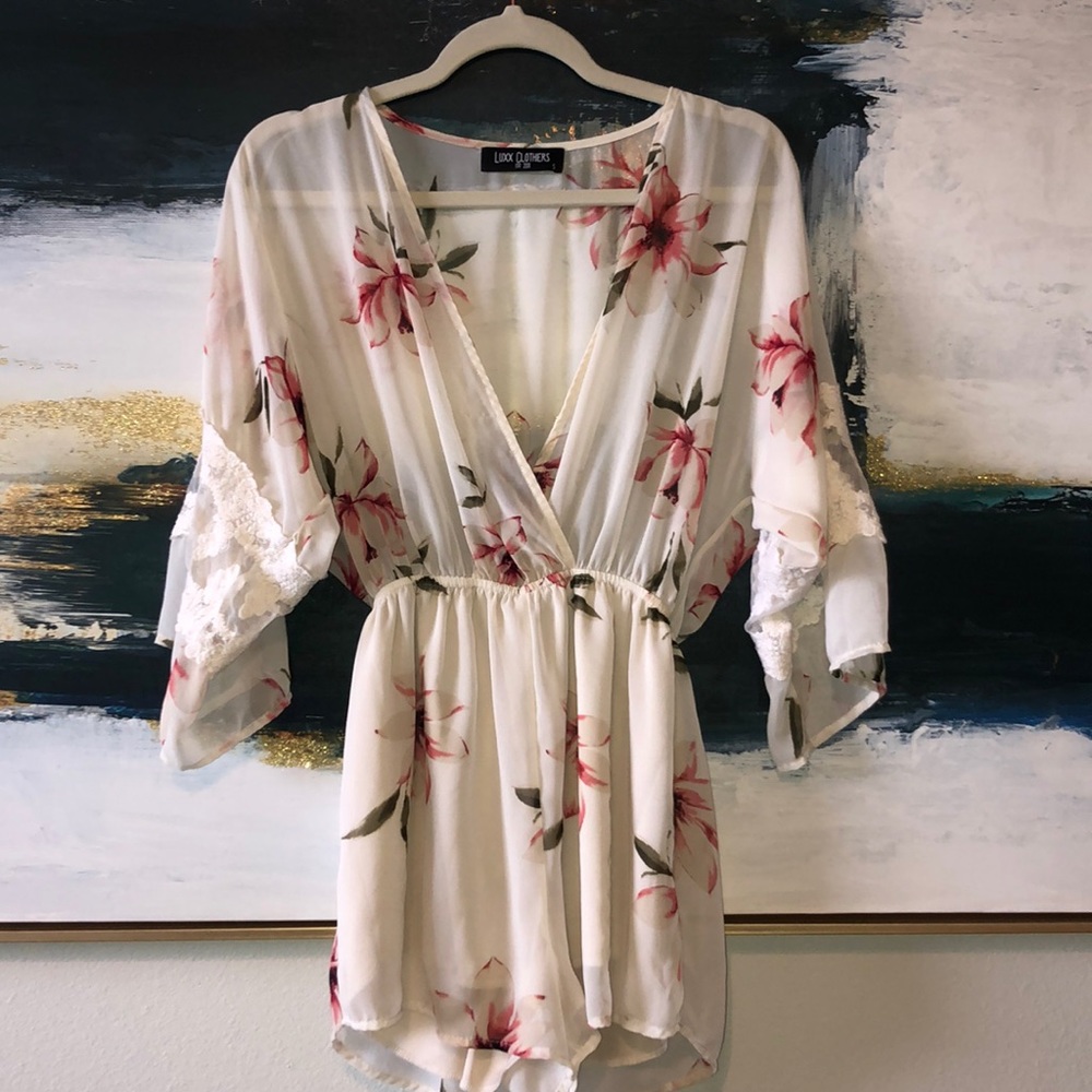 Flowered romper